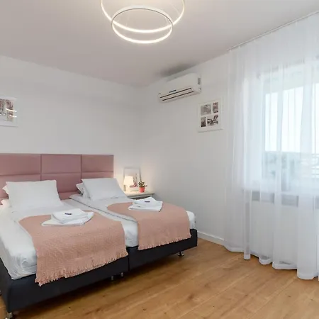 Roomservice Bielsko-Biala Exterior photo